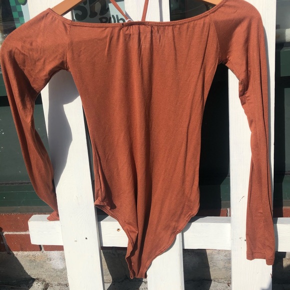 Fashion Nova bodysuit with choker - Picture 4 of 5